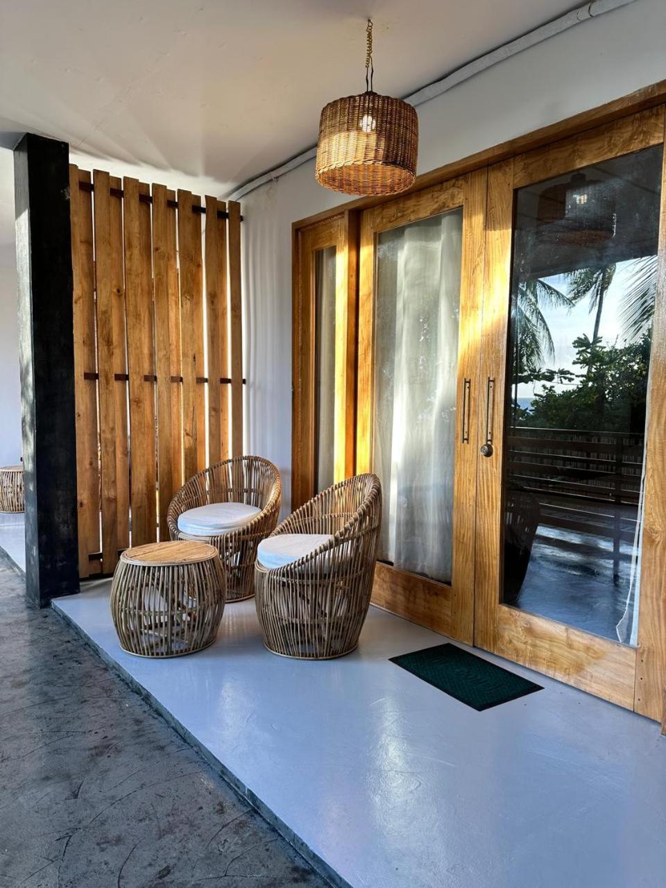 Ursula Beach Resort เอลนิโด ภายนอก รูปภาพ